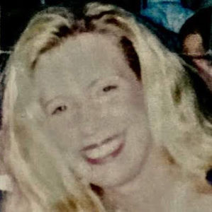 Meet your Posher, April gabriel